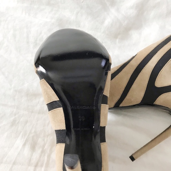 Balenciaga Suede Stretch-Cut Out Bootie - Picture 4 of 4